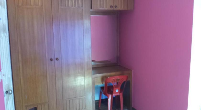 Dreams Guesthouse & Hostel Patong Rum bild