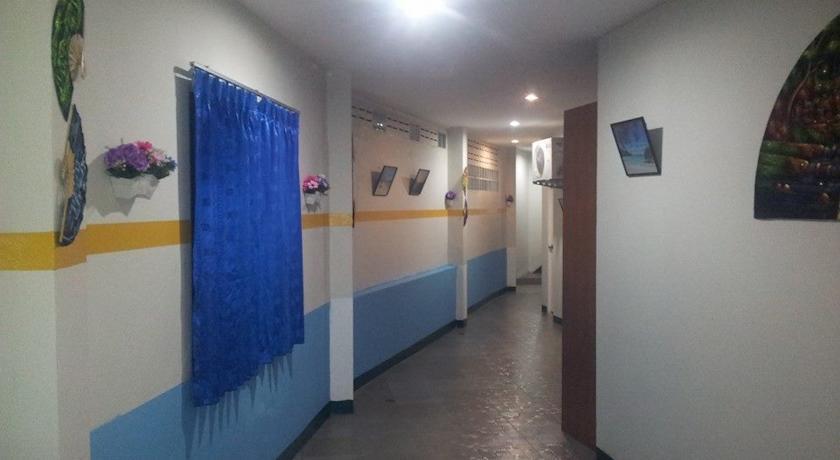 Dreams Guesthouse & Hostel Patong Exteriör bild